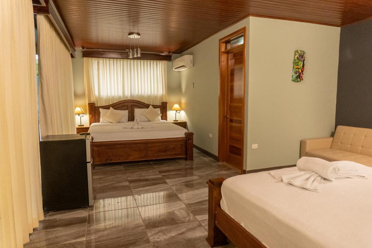 Hotel Margarita And Tour Operator Drakes Bay Kültér fotó