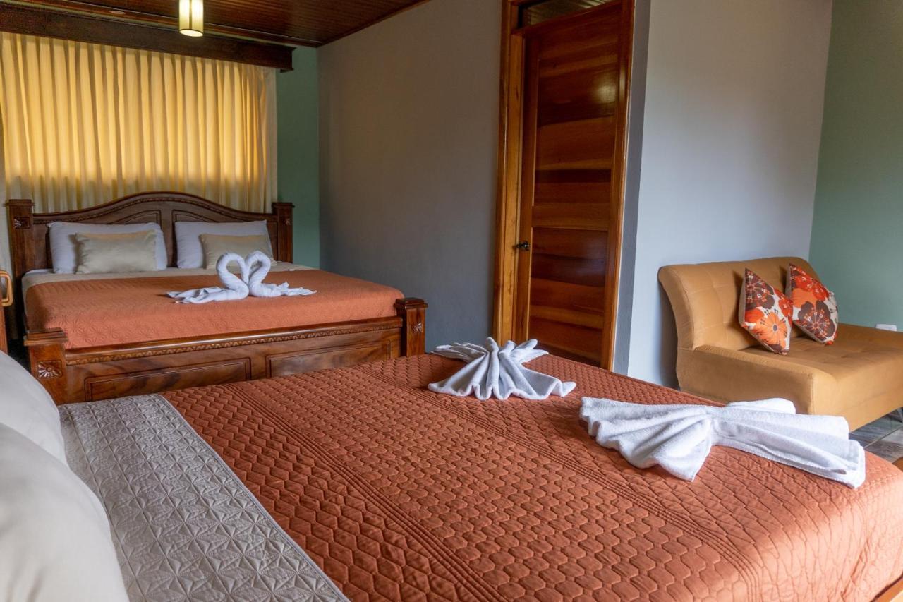 Hotel Margarita And Tour Operator Drakes Bay Kültér fotó